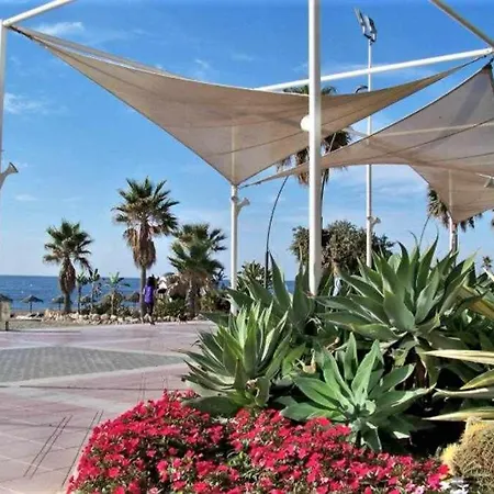 Xv Morales & Arnal Apartment