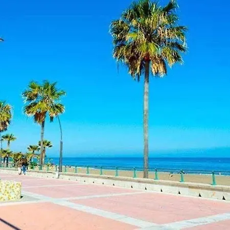 Xv Morales & Arnal شقة *